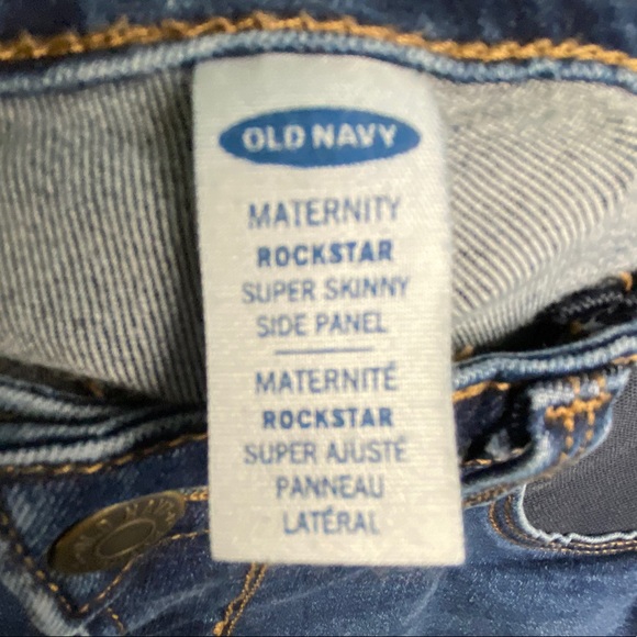 Old Navy Maternity ROCKSTAR Super Skinny Jeans - Picture 6 of 7